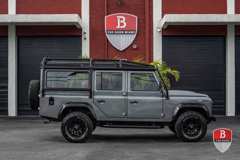 1987 Land Rover Defender