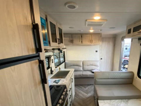 2022 Forest River E-W DELLA TERRA