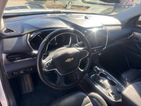 2021 Chevrolet Traverse LT Leather