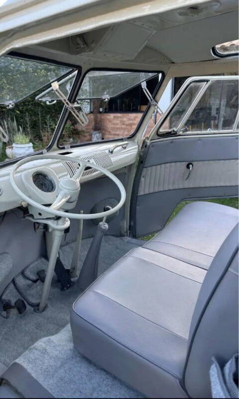 1975 Volkswagen Bus
