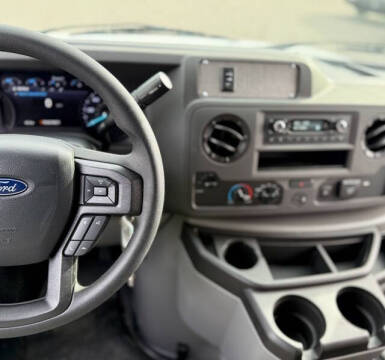 2026 Ford E-Series E-350 SD