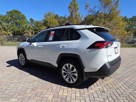 2025 Toyota RAV4 XLE Premium