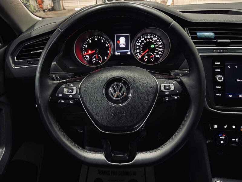 2020 Volkswagen Tiguan SE