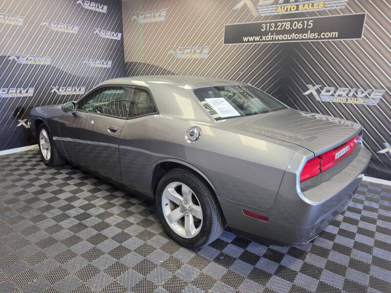 2012 Dodge Challenger SXT