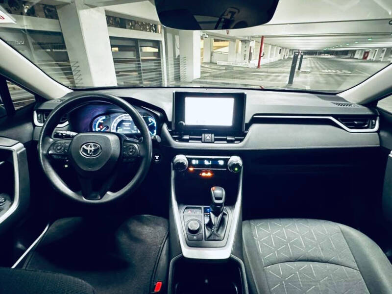 2023 Toyota RAV4 Hybrid Woodland Edition