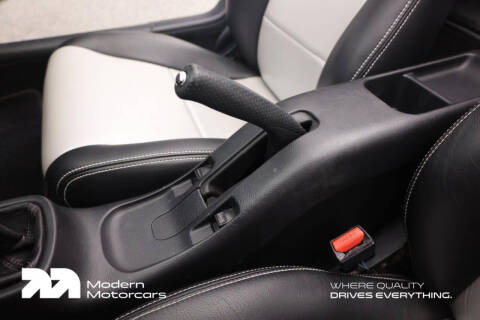2002 Toyota MR2 Spyder