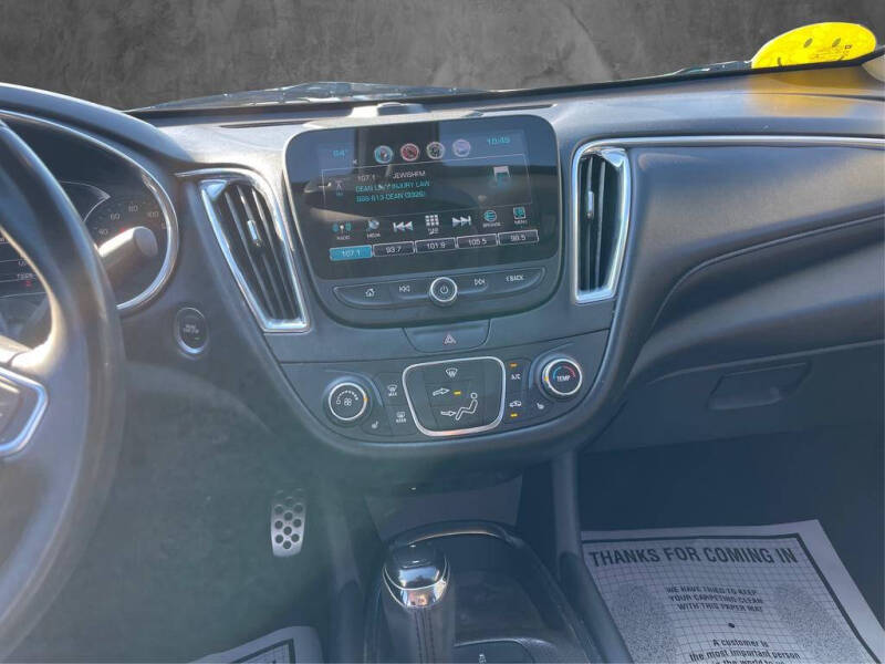 2017 Chevrolet Malibu LT