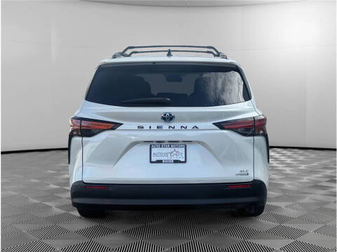 2021 Toyota Sienna