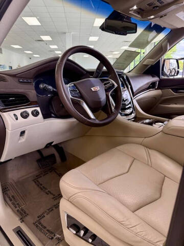 2016 Cadillac Escalade Premium Collection