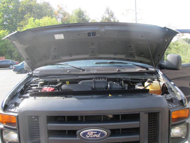 2014 Ford E-Series E-350 SD