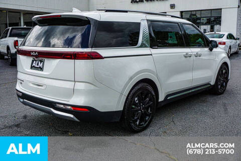 2022 Kia Carnival SX