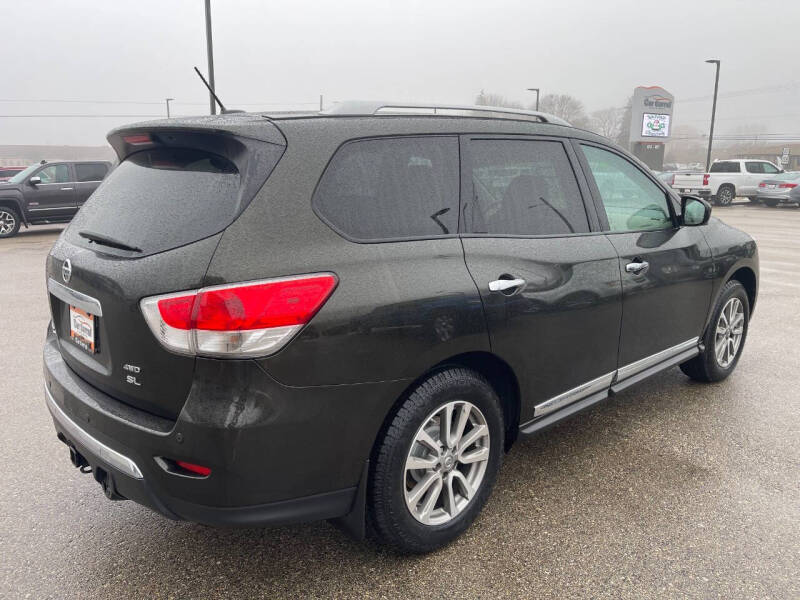 2015 Nissan Pathfinder SL