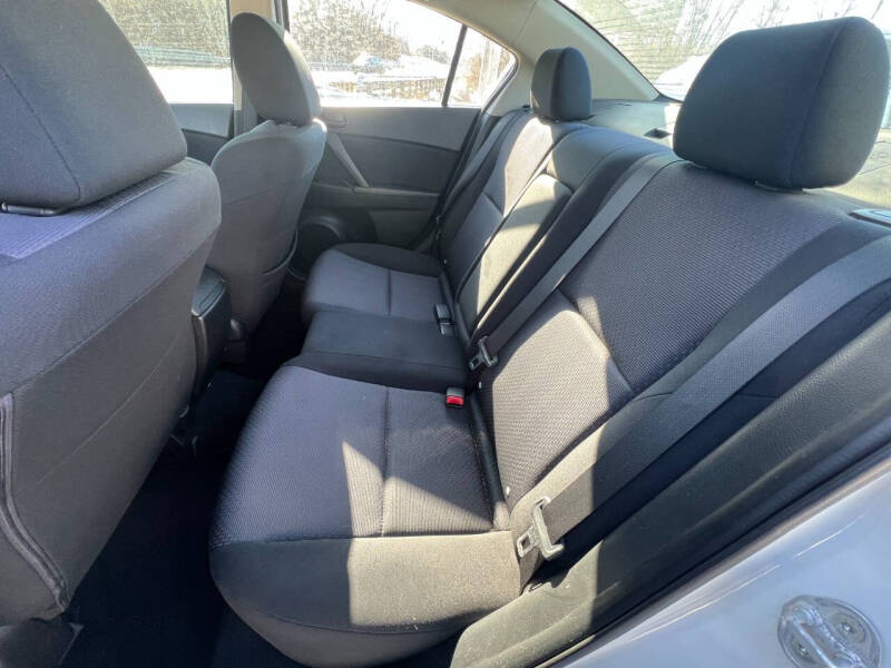 2010 Mazda MAZDA3 i Sport