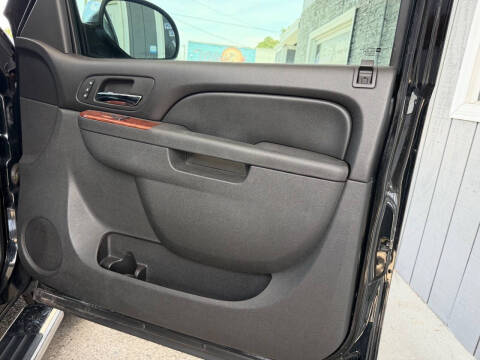 2012 Chevrolet Avalanche LTZ
