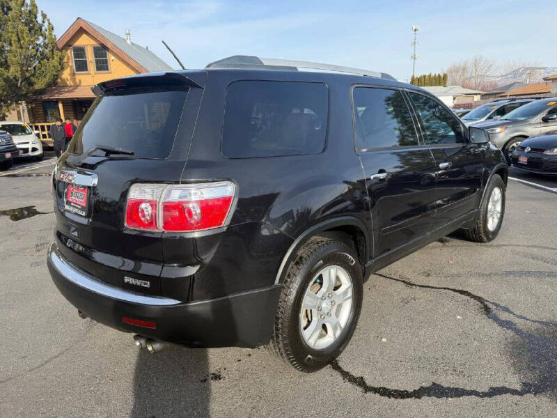 2011 GMC Acadia SL