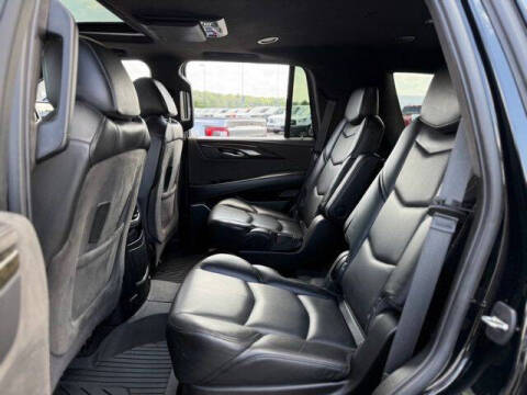 2020 Cadillac Escalade Platinum
