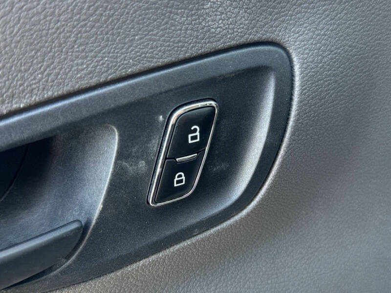 2023 Ford Transit 250