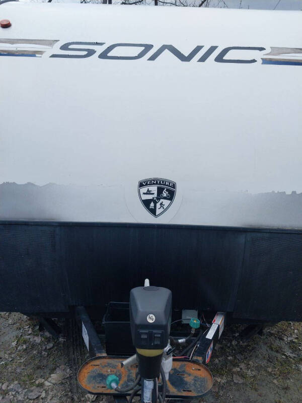 2020 Sonic SN220VBH