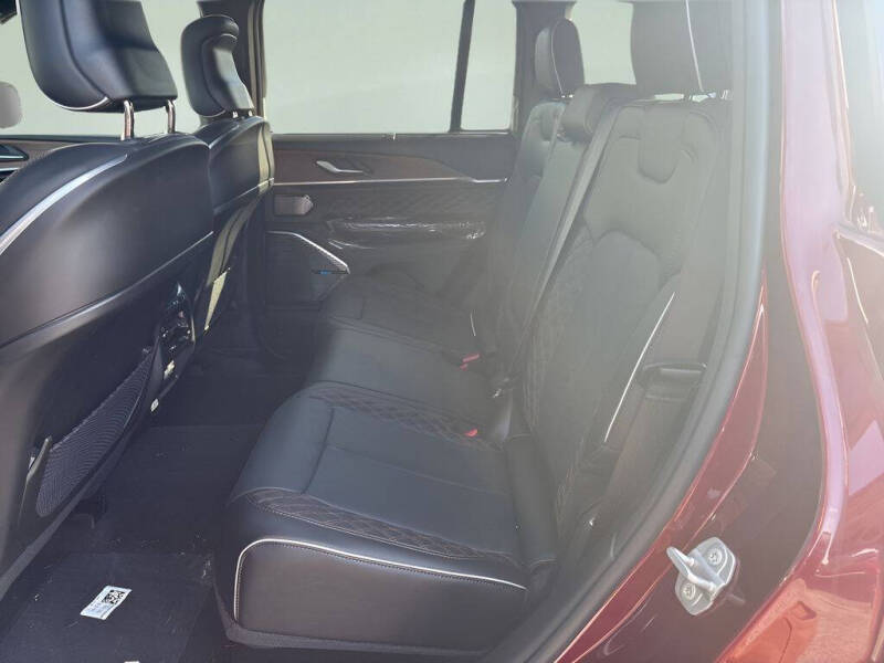 2023 Jeep Grand Cherokee Summit 4xe