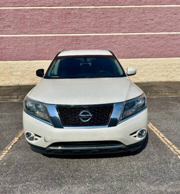 2016 Nissan Pathfinder SV