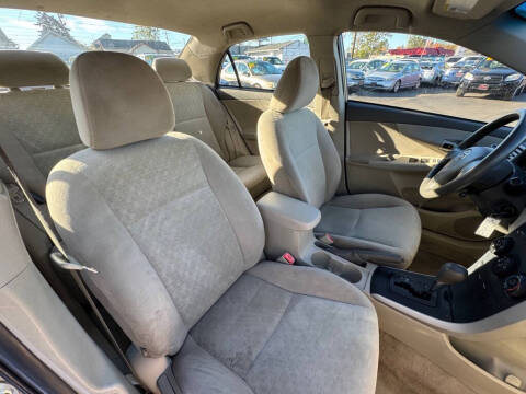 2009 Toyota Corolla LE