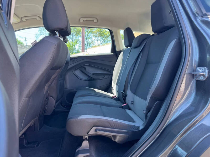 2015 Ford Escape S