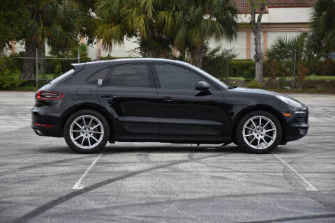 2016 Porsche Macan S