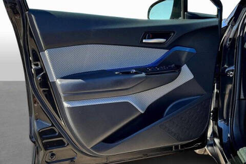 2019 Toyota C-HR XLE