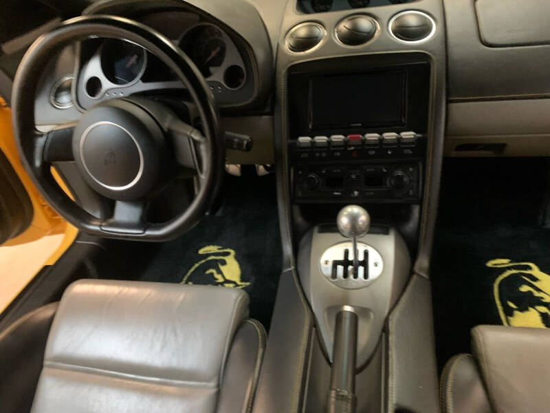 2004 Lamborghini Gallardo