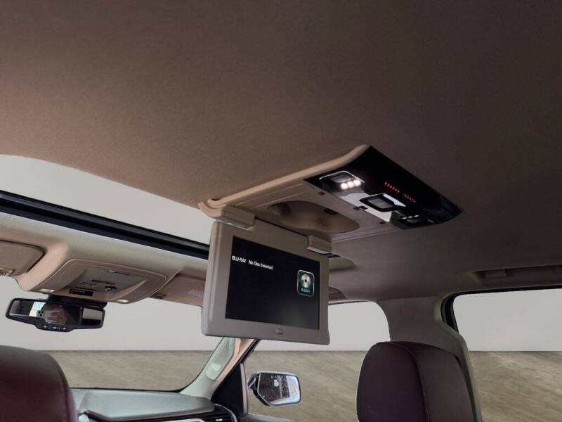 2015 Chevrolet Suburban LTZ