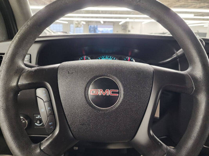 2009 GMC Savana 2500