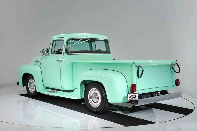 1956 Ford F-100