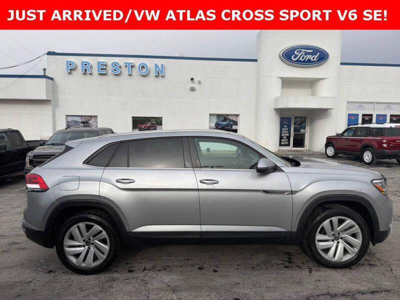 2022 Volkswagen Atlas Cross Sport V6 SE 4Motion