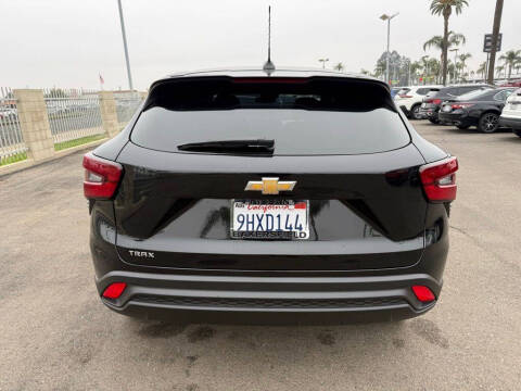 2024 Chevrolet Trax LS