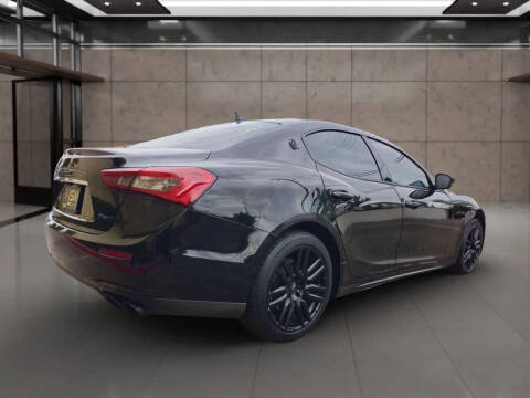 2017 Maserati Ghibli