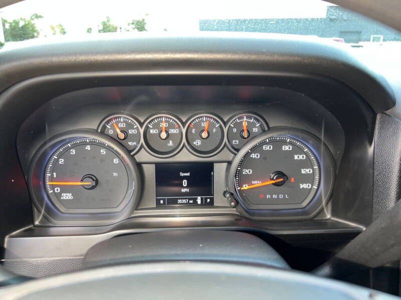 2021 Chevrolet Silverado 1500 Custom