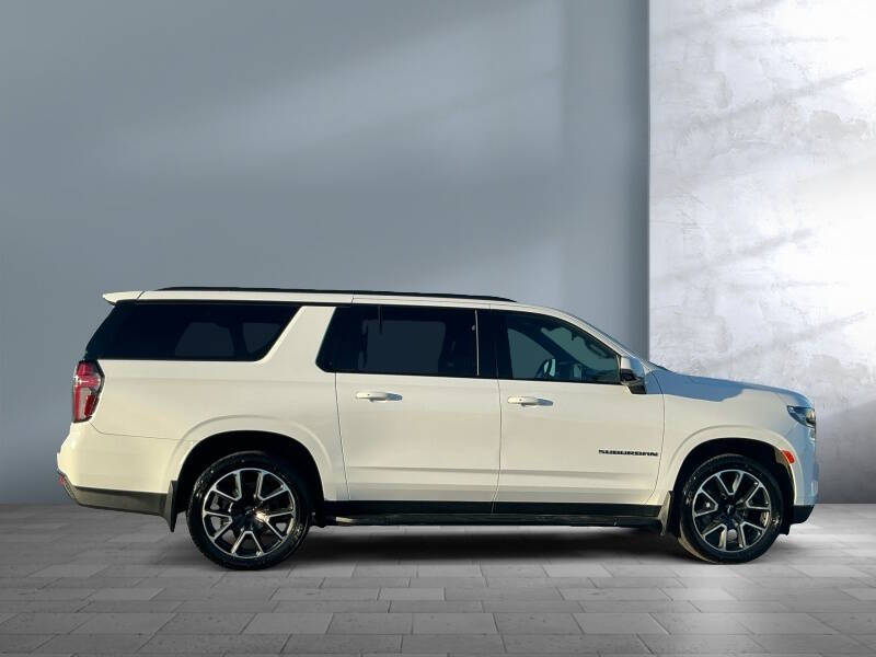 2021 Chevrolet Suburban RST