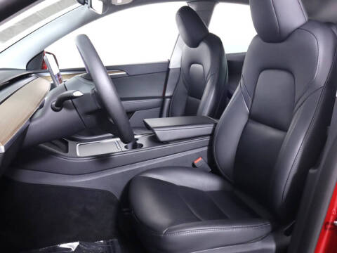 2024 Tesla Model Y Performance