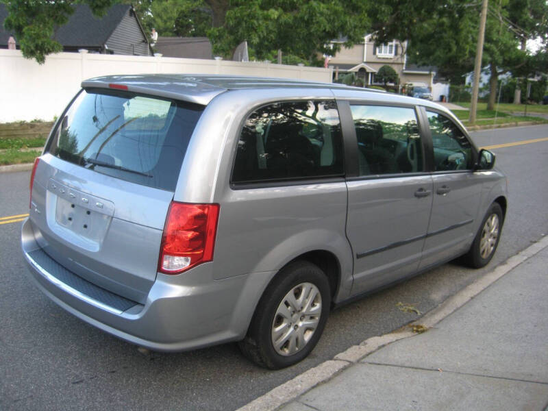 2016 Dodge Grand Caravan American Value Package