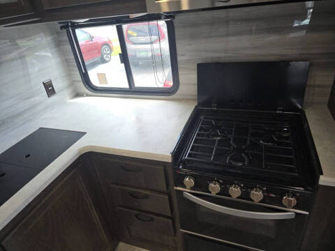 2021 Winnebago Voyage