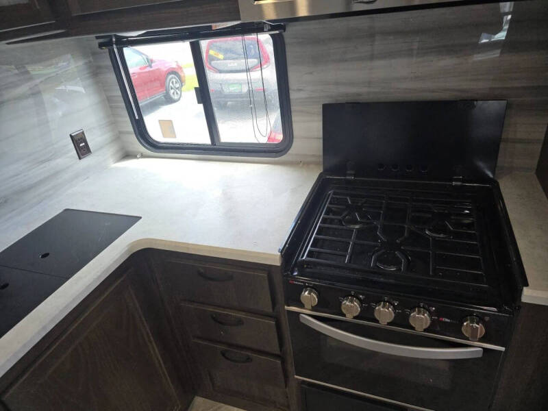 2021 Winnebago Voyage