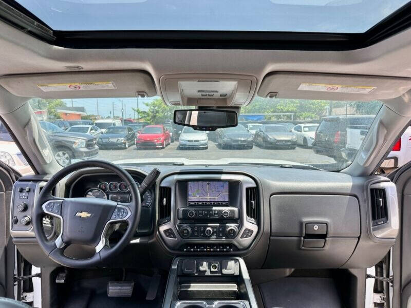 2015 Chevrolet Silverado 2500HD  - $30,995