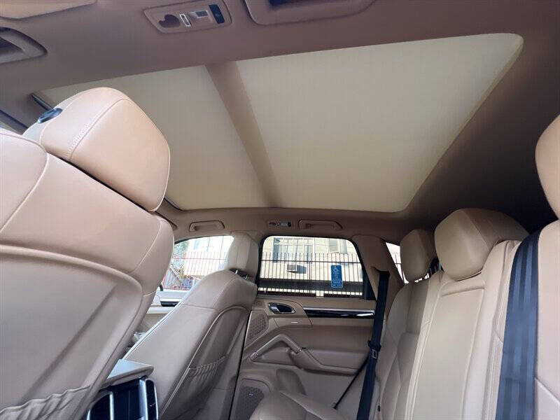 2013 Porsche Cayenne S