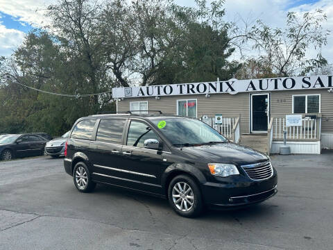 2014 Chrysler Town and Country for sale at Auto Tronix in Lexington KY