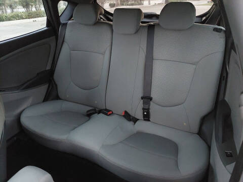 2015 Hyundai Accent Sport