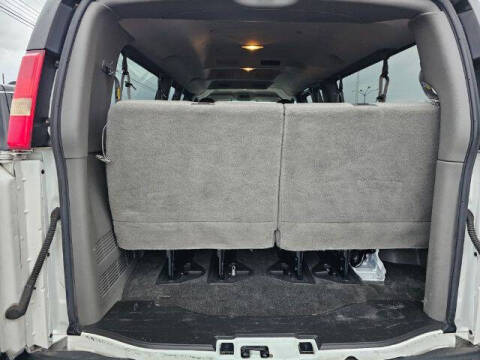 2013 GMC Savana LT 3500