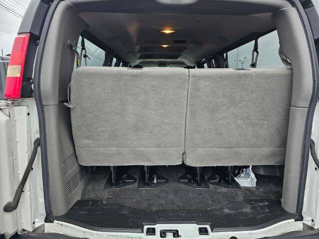 2013 GMC Savana LT 3500