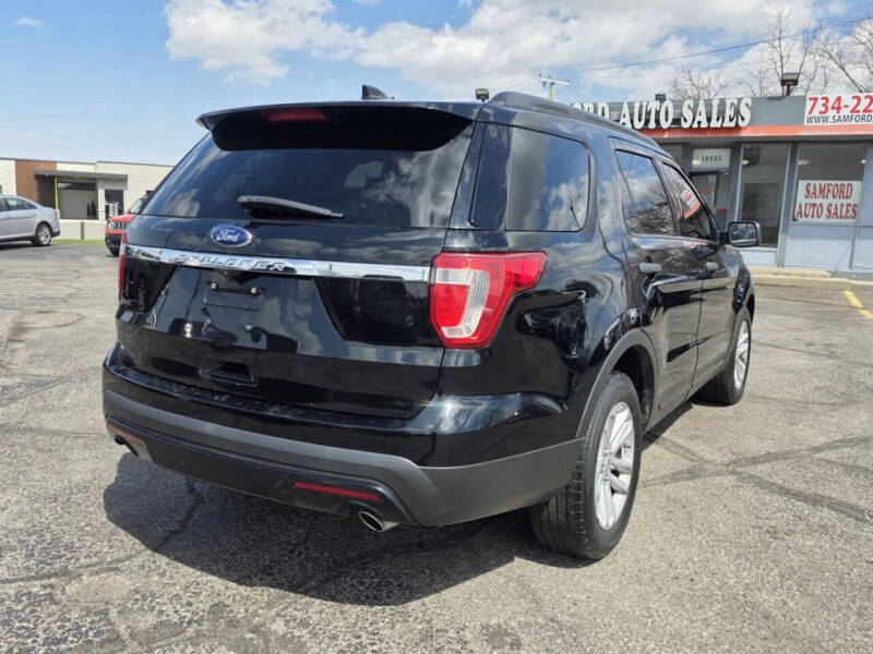 2017 Ford Explorer