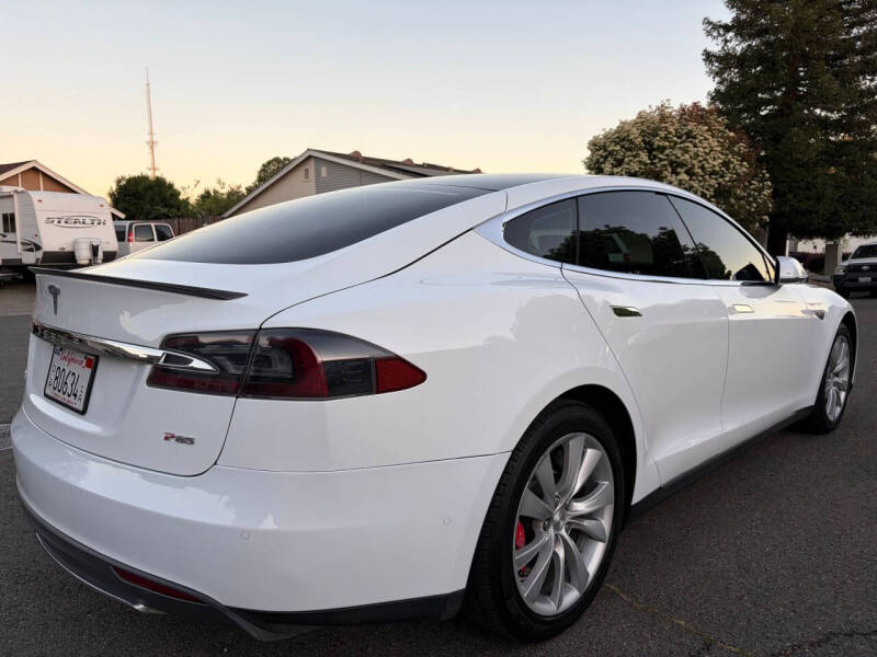 2014 Tesla Model S P85