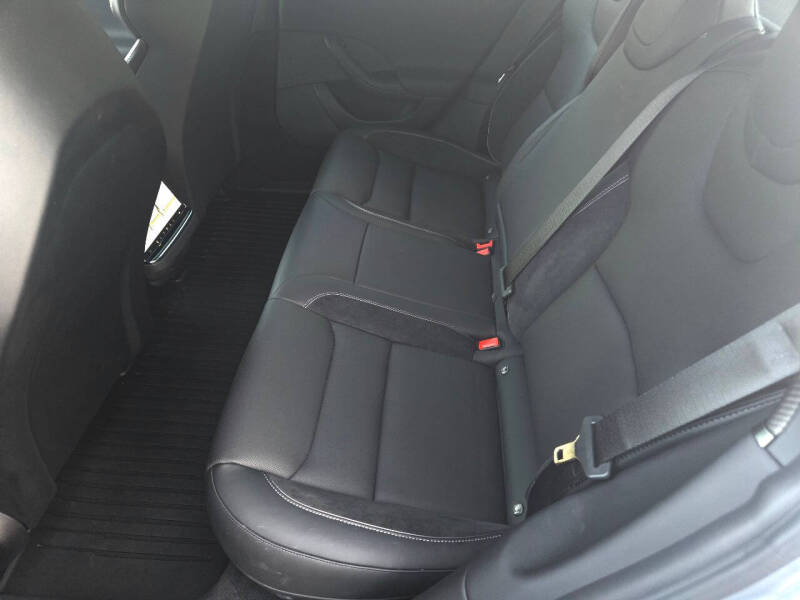 2026 Tesla Model S Plaid